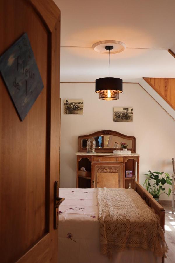 Kleene Geluk - Chambres Et Table D'Hotes Saint-Jans-Cappel Экстерьер фото